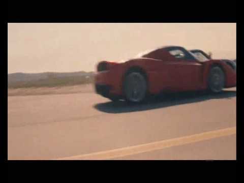 Redline - car Race between Ferrari F60 Enzo and Carrera GT