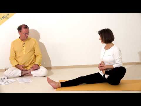 Fuß-zum-Bauch-Stellung im Sitzen - Yoga Asana Lexikon