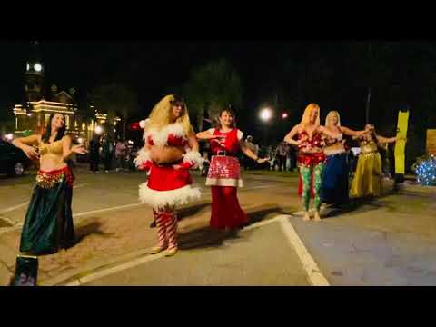 Christmas Belly Dance Performance to Simarik