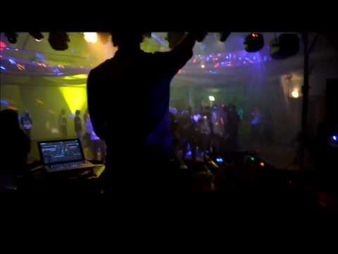 Medieproduktion av Pontus DJ-spelningar (Mako - Beam Dannic mix)