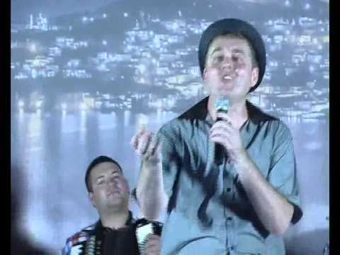 BOBI ANDE  AKO EDNAS ZGRESIS