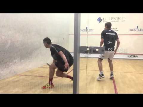 Squash: how the pros do it!