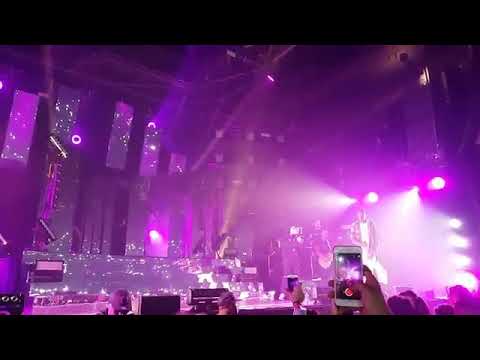 Dadju "jaloux" en live de zénith 🤗
