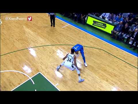 Carmelo Anthony schools Giannis Antetokounmpo - Thunder vs Bucks - Oct 31 - 2017-18 NBA season