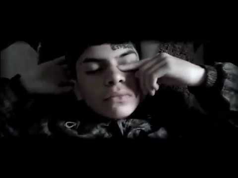 Get You The Moon / Conseguirte La Luna (Kina)