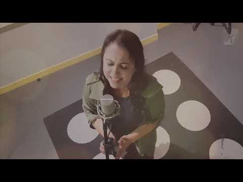 Preview EP Em Deus Você Pode- Debora Cristina