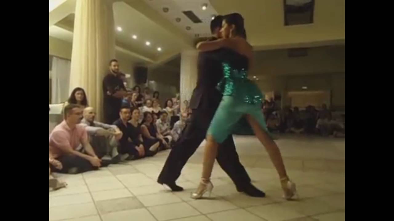 Sebastian Achaval and Roxana Suarez 081