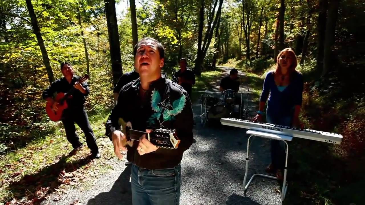 FERNANDO TORRICO - GINA GIL 