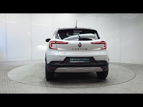Renault Captur TCe 100 Iconic - Image 2