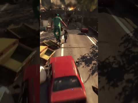 FRIEND GETS WRECKED BY EXPLOSIVE BARREL #shorts #dyinglightgame