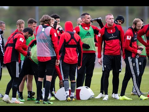 LIVE från stängd träning