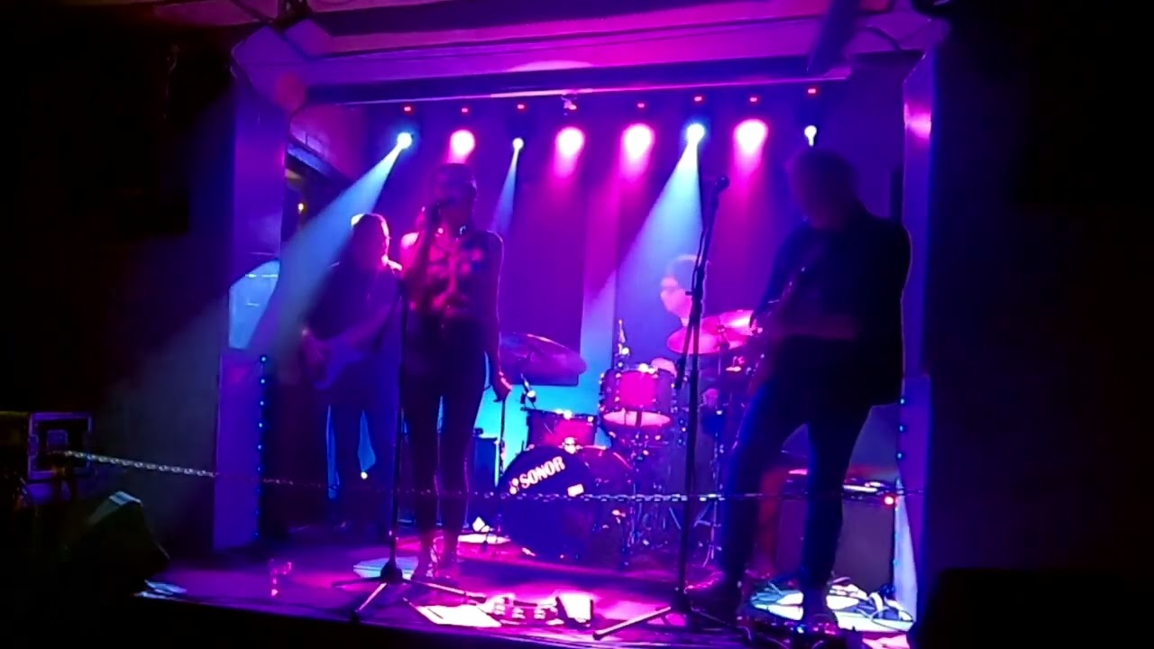 Bohemian Soul Shakers - "Kissing My Love"