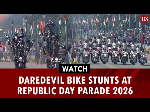 Watch: Daredevil bike stunts at Republic Day Parade 2026 | BSF | CRPF | Kartvya Path