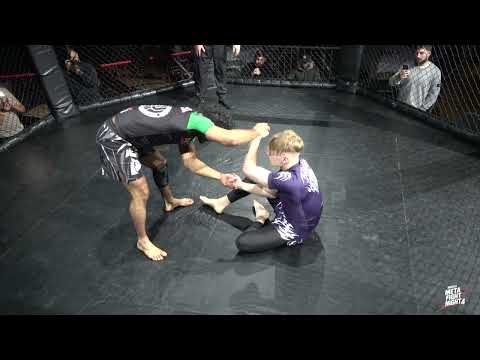 Meta Fight Night 4  -  Ben Richardson VS Ashan Malik