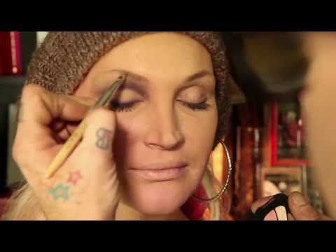 Makeup Artist Billy B Presents "B-Coming Kylie Sonique Love" A Colorful Smokey Eye Makeup Tutorial