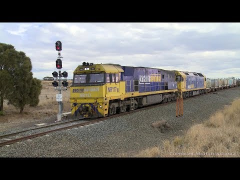 Short Pacific National 4PM4 Steel Train - PoathTV Australian Railways