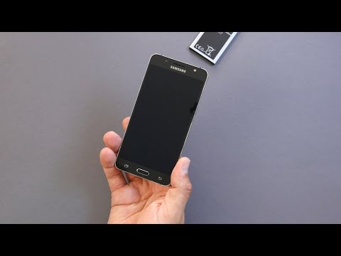 Unboxing: Samsung Galaxy J5 (2016) | deutsch 🎁 techloupe