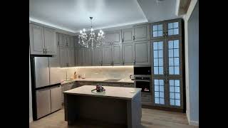 Неоклассическая угловая серая кухня Проект 30 фото 6