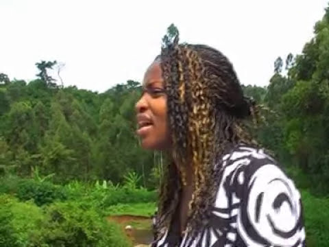 Sarafina Salim - Uragia Niki  SKIZA CODE 7009657 send to 811