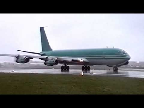departure in horrible conditions of rain, Boeing 707  9G-ADS , Ostend Airport