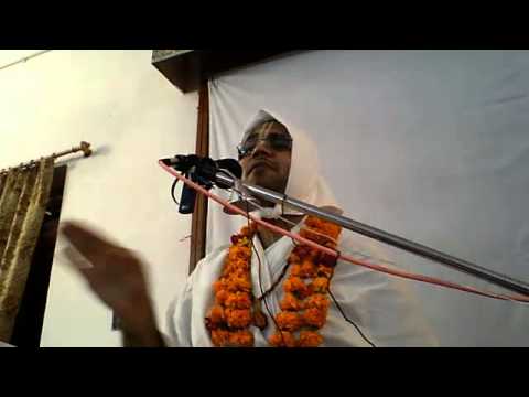 Gujarati + Hindi Lecture on Supremacy of Krsna & Divine Bliss - Day 2