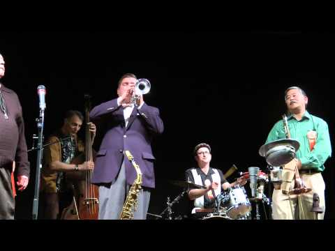 "SWEETHEARTS ON PARADE": CLINT BAKER'S NEW ORLEANS JAZZ BAND