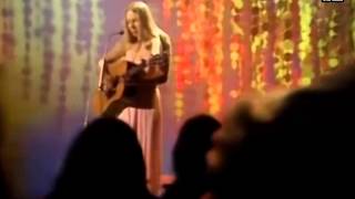Joni Mitchell - Chelsea Morning (In Concert on BBC, 1970)