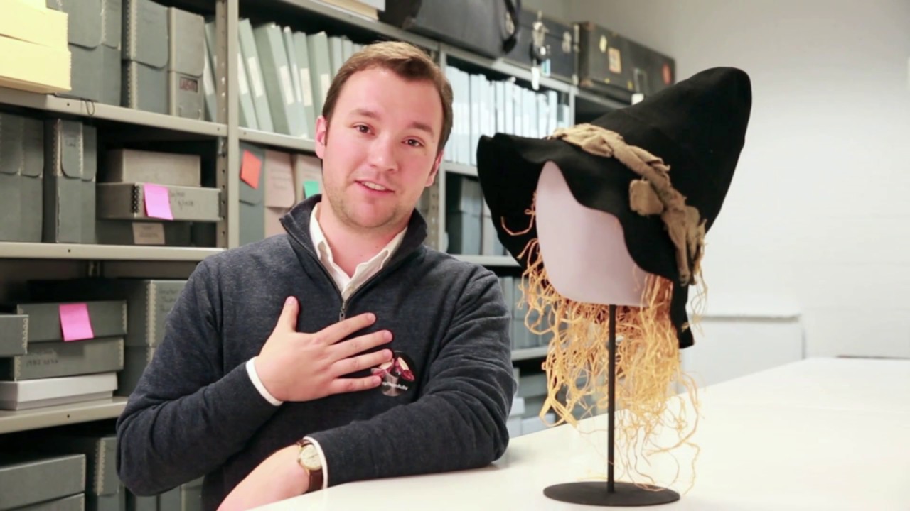 Help conserve and display Scarecrow's costume from The Wizard of Oz
