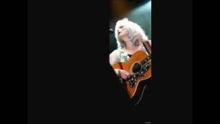 Mark Knopfler with EmmyLou Harris - Rollin&#39; On