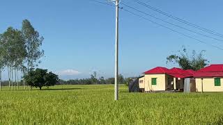 একাত্তর আশ্রয়ণ প্রকল্প থেকে কাঞ্চনজঙ্ঘা