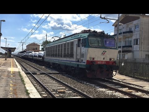 E652.035 sul MRS Fossacesia - Verona Quad. Europa, in partenza da Fano.