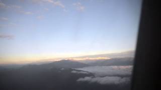 preview picture of video 'Landing in Paro (Bhutan) from Bangkok'