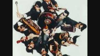 Leningrad Cowboys - Thru the Wire