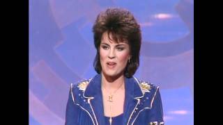 Holly Dunn Wins Top New Female Vocalist - ACM Awards 1987