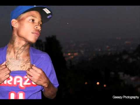 Young Sam ft Icez-Blue Monsta(Jerking Song)