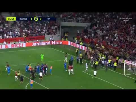 Fans Threw Bottles At Players, Then Stormed Field To Brawl During OGC Nice Vs Marseilles