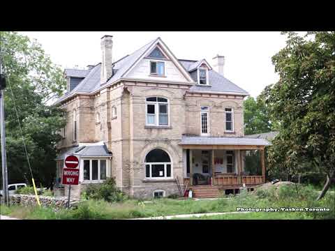 Houses in some neighborhoods of Kincardine Ontario 🇨🇦 N2