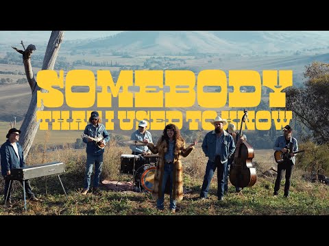 Fanny Lumsden - Somebody That I Used To Know (GOTYE COVER)