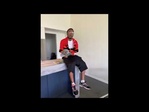 Johnny Cinco x Quez4Real - I Dont Know Them Guys