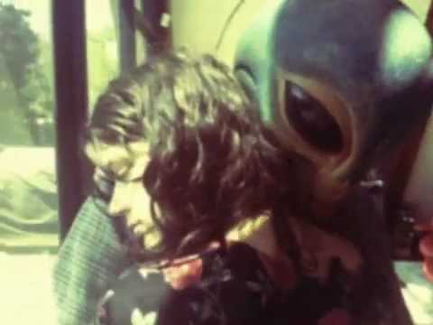 SOKO :: I Thought I Was An Alien (Official Video)