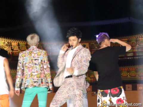 [Fancam] BEAST 120726 - Beautiful night #2, Doojoon's mistake (Guerilla Concert in Gwanghwamun)