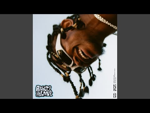 WOAH (feat. Fredwave)