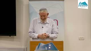 כיבוד הורים: הלכה ואגדה | הרב פרופ' יהודה ברנדס | יום עיון 'רבבה' בנושא כיבוד הורים – החובה והזכות (ישיבת הר עציון) - התמונה מוצגת ישירות מתוך אתר האינטרנט יוטיוב. זכויות היוצרים בתמונה שייכות ליוצרה. קישור קרדיט למקור התוכן נמצא בתוך דף הסרטון