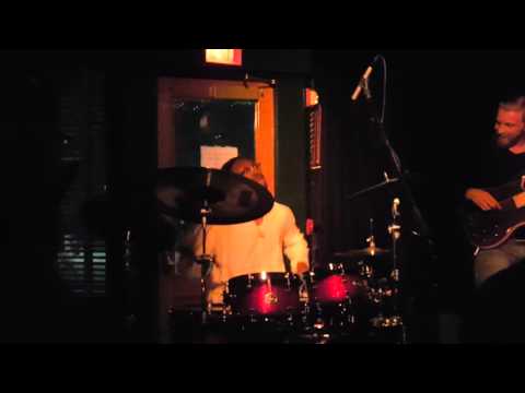 Mike Mitchell with "Polyrhythmic" @ Fitzgerald's, Berwyn, video by Kalyan Pathak