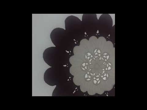 Элегантная салфетка цветок 30*30 LB