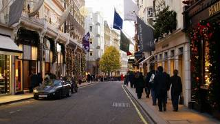 Burt Bacharach ~ Bond Street  (Live)