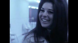 Bobbie Gentry - Somebody Like Me/Lookin' In (partial), 1971