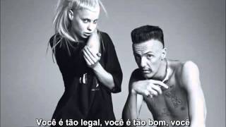 Die Antwoord - Strunk (tradução em português )