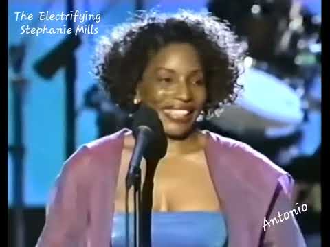 Stephanie Mills - Sinbad Summer Jam in Aruba! I DO NOT OWN THE COPYRIGHT TO THIS VIDEO!
