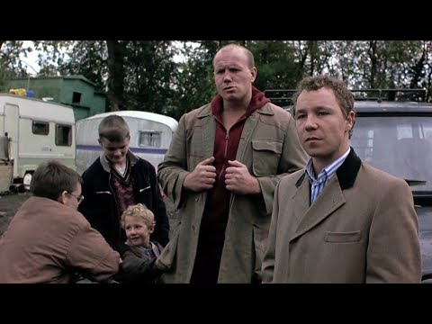 Tommy & Gorgeous George Buy a Caravan From Mickey The Pikey | Snatch (2000)